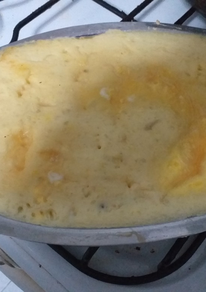 Una foto de Pastel de papa con carne cortada a cuchillo