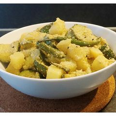 Courgette in Poppy seeds sauce A picture of Courgette in Poppy seeds sauce.