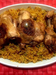 Una foto de Arroz con pollo Mi Delicia