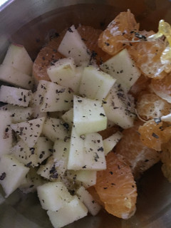 ப்ரூட் சாலட்🍌🍎🍊 (Fruit salad recipe in tamil) செய்முறை முக்கிய புகைப்படம்