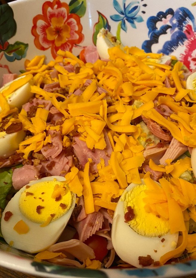 A picture of Chef salad.