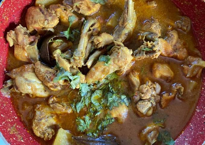 Red Chicken Curry