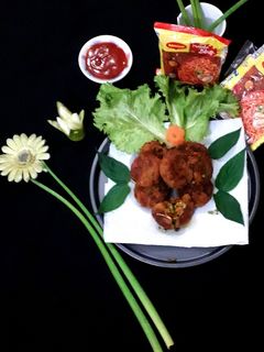 ম্যাগি ভেজিটেবল কাটলেট (maggi vegeable cutlet recipe in Bengali) রেসিপির প্রধান ছবি