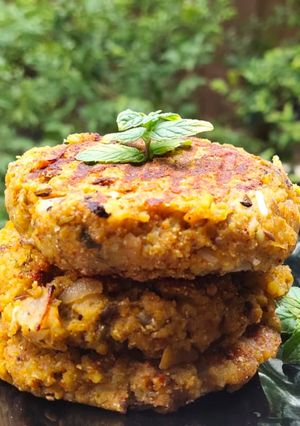 ओट्स कटलेट (Oats cutlet recipe in Hindi) रेसिपी मुख्य फोटो