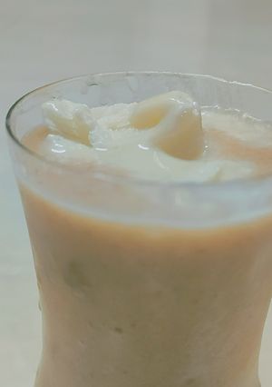 A picture of ચીકૂ શેક +વેનીલા આઈસ્ક્રીમ🍦🍶.