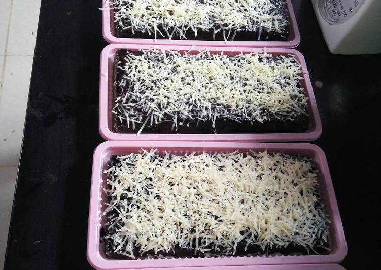 Brownis Bakar
