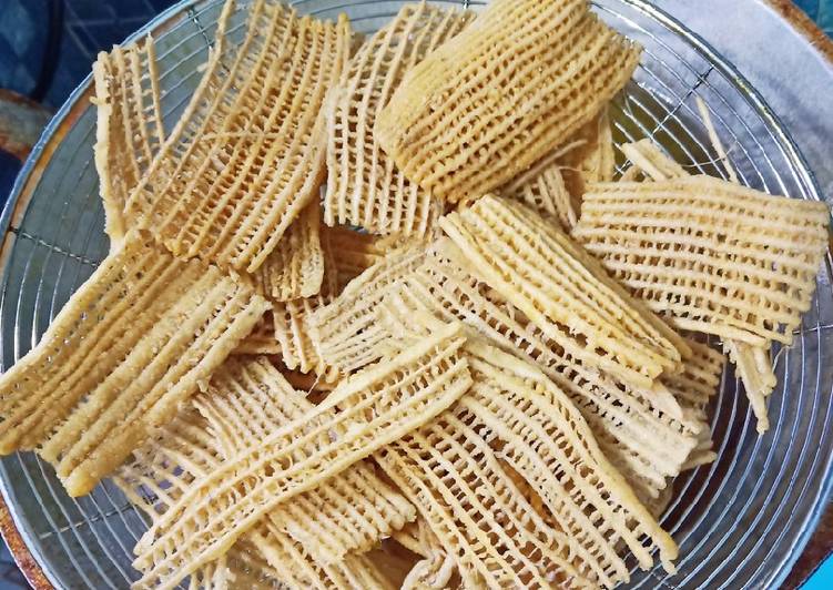 Langkah Mudah untuk Membuat KERIPIK PELEPAH PISANG (DEBOG) Anti Gagal