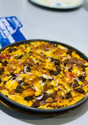 A picture of Pizza.