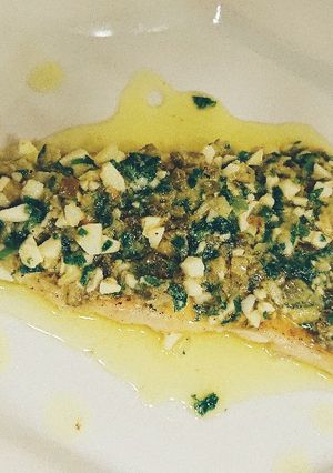 Foto de Truta ao forno com molho verde