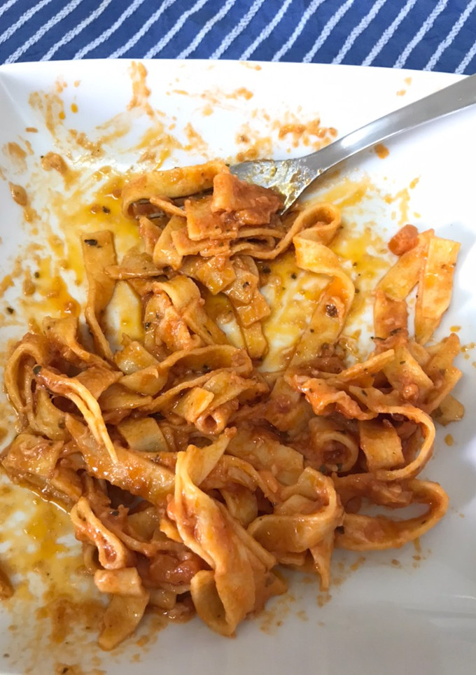 Una foto de Tagliatelle fresco a la Napolitana