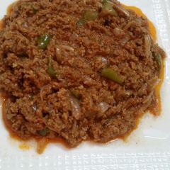 A picture of Makhni Qeema Masala.