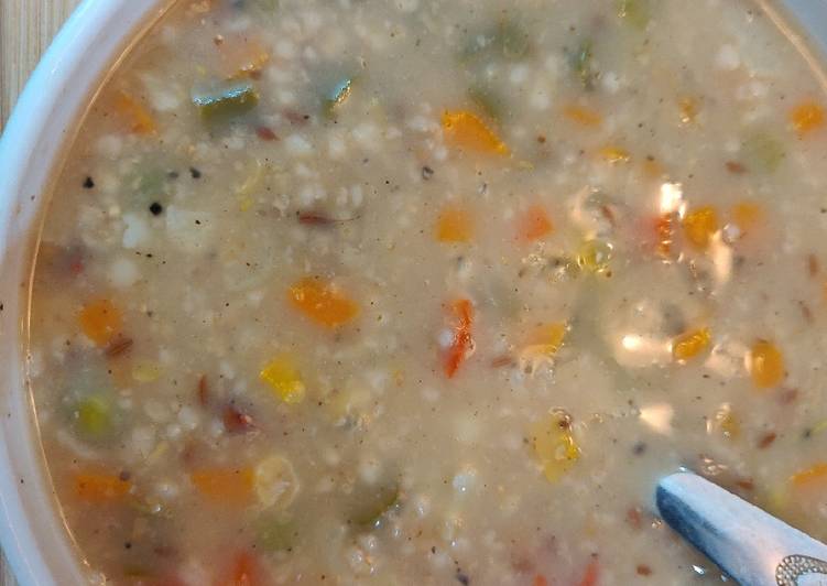 Steps to Prepare Super Quick Homemade Oats and veggies soup