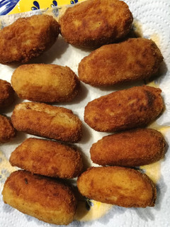 Una foto de Croquetas de pollo 🐓