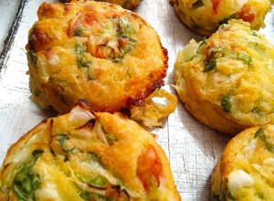 Una foto de Muffins de repollo y lechuga