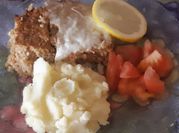 Una foto de trigo burgol carne molida