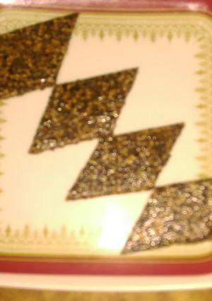 A picture of Coconut sesame brittle.