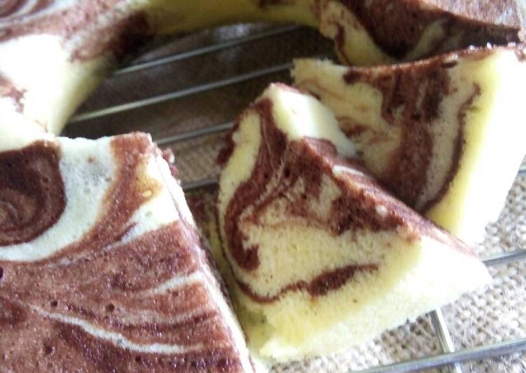 Resep Bolu marmer kukus / marble steam cake Anti Gagal