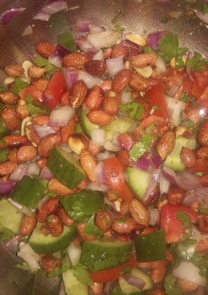 A picture of Peanuts chaat.