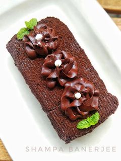 ডেকাডেন্ট চকলেট কেক (decadent chocolate cake recipe in Bengali) রেসিপির প্রধান ছবি