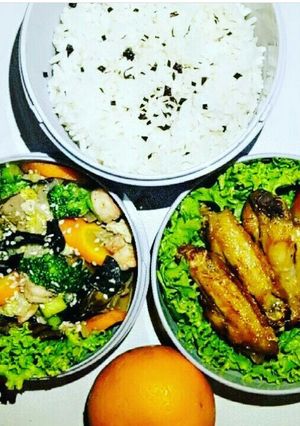 Foto resep Capcay Goreng dan Sayap Ayam Goreng