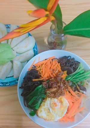Hình của món Cơm nhà làm.