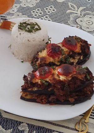 صورة لوصفة باذنجان محشي اللحم مفروم