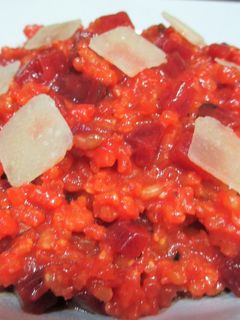 Una foto de Arroz integral con remolacha - veggie