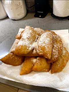 A picture of Quick homemade fried pies.