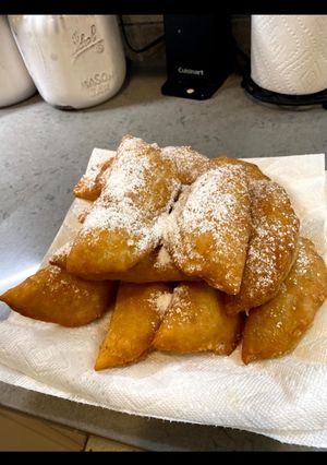 A picture of Quick homemade fried pies.