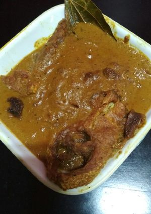 A picture of Bhetki Korma.