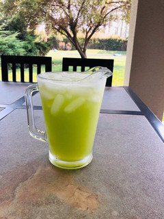 Una foto de Jugo de melón tuna