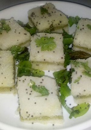 A picture of Sandwich Dhokla Recipe.