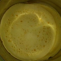 A picture of Rice flour creaps.