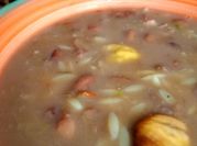 A picture of cinnamon beans