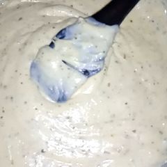 A picture of Cheese Sauce for Lasagna.