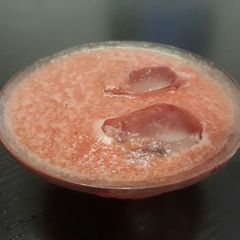 A picture of Watermelon with ginger.
