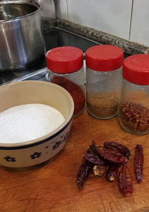 Una foto de Sal especiada para patatas
