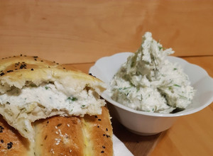 Фото Чесночная намазка из сала😋😋😋.