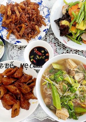 Hình của món Mâm cơm chay ngày mùng 1.