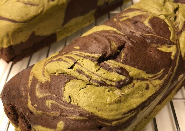 Steps to Prepare Yummy Choco-Matcha Marble Loaf Cake