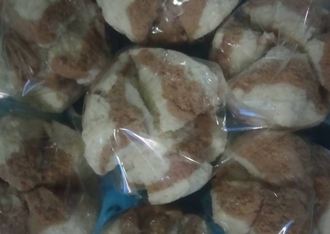 Wajib coba! Resep membuat Bolu kukus mekar 1 telur yang sempurna