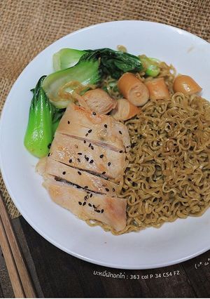 รูปของ บะหมี่ผักอกไก่ (คลีน) #เย็นนี้ผอมแน่