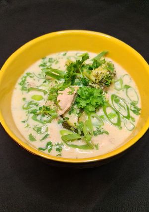 Keto csirkeragu leves recept fotója
