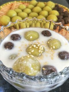 Hình của món Chè khoai lang dẻo.