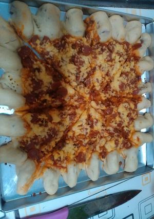 Foto resep Pizza cheese meat enaak dan anti gagal