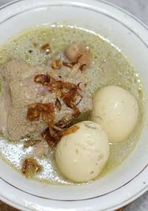 Foto resep Opor ayam putih