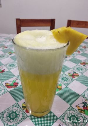 Una foto de Bebida de piña