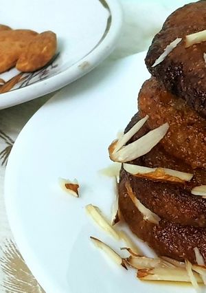বানানা মালপোয়া(Banana malpua recipe in bengali) রেসিপির প্রধান ছবি
