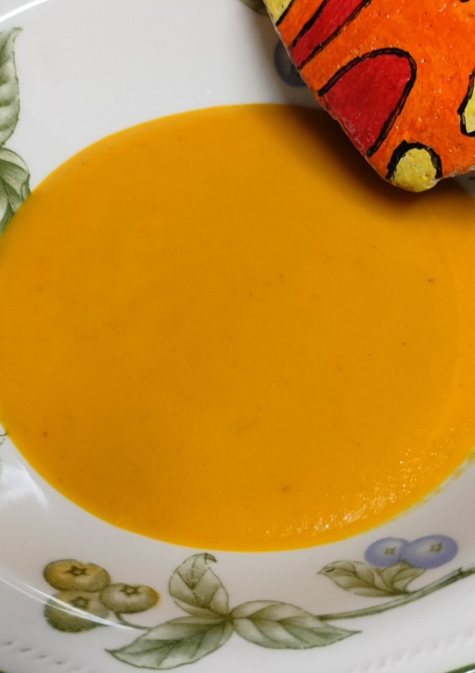 Una foto de Crema fría de zanahoria