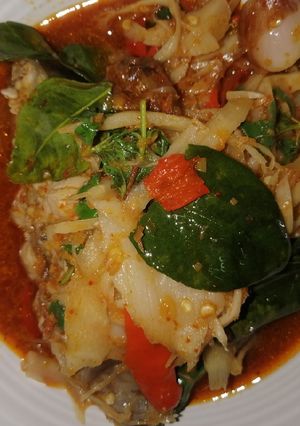 รูปของ ผัดเผ็ดปลาช่อนหน้อไม้ส้ม